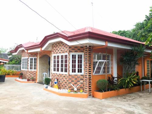 Olango Island House | Namasté Olango Guest House
