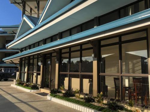 Madang Hotel | Nambis Inn