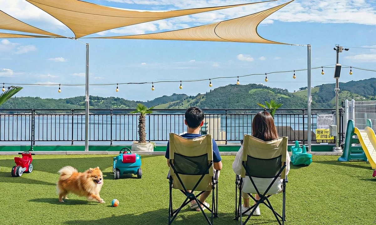 Namhae House | Namhae Spring, Summer, Fall, Winter Pet-