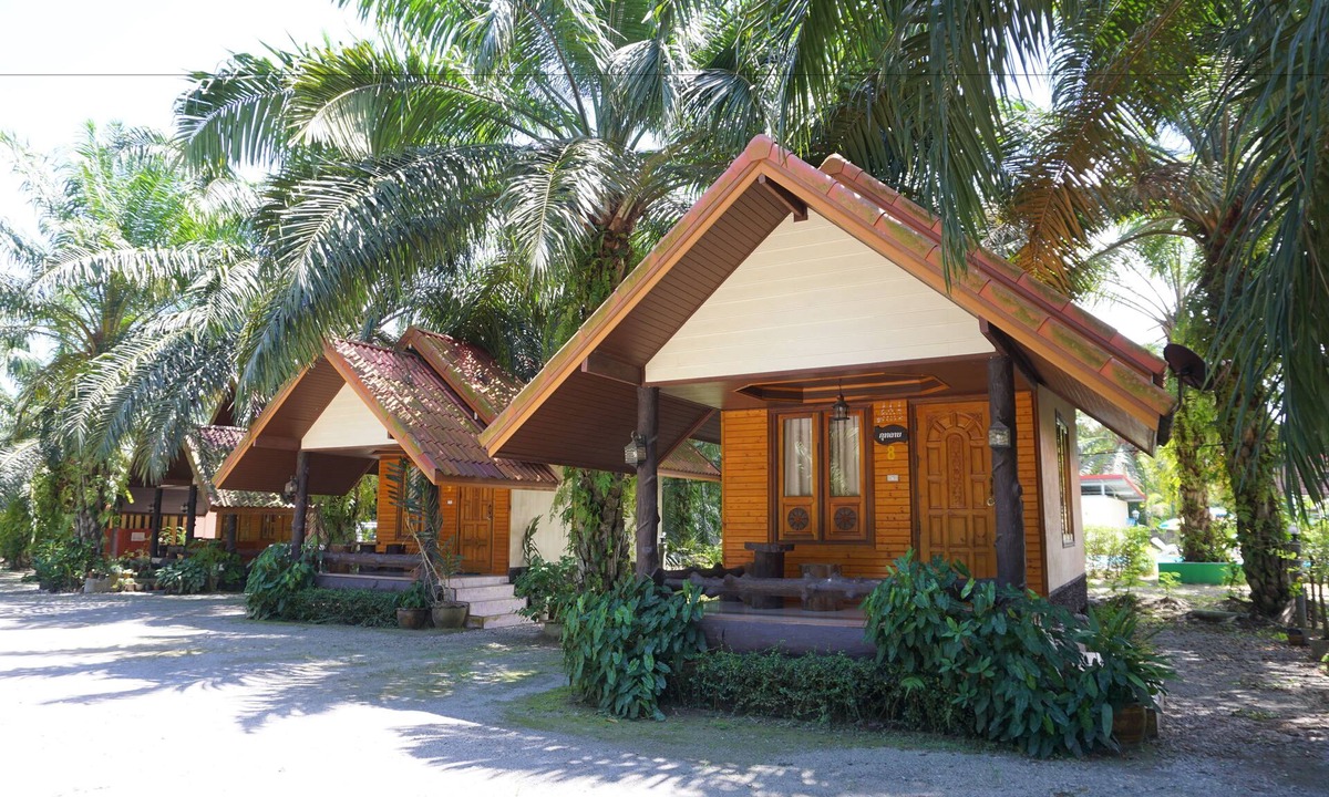 Wisai Tai Hotel | Nampueng Resort