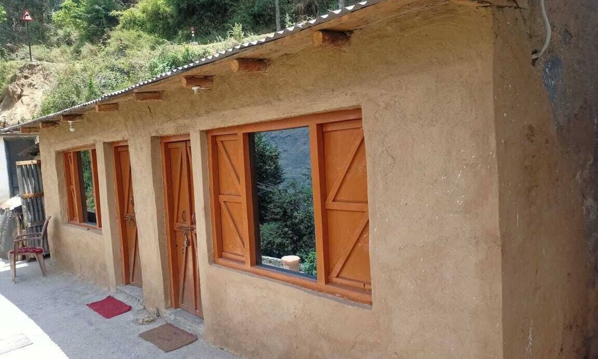 Gobind Dham Hotel | Nanda Devi Home Stay