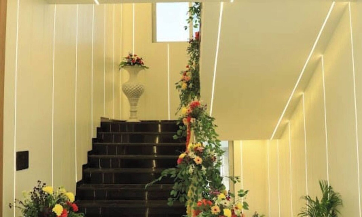 Pusad Hotel | Nandi Heritage Pusad