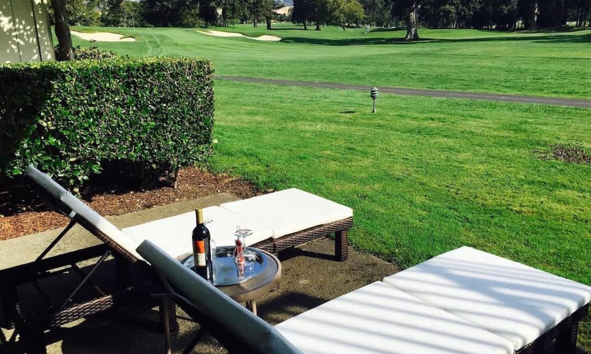 Napa Condo | Napa Golf View Condo | 30+ Night Stays Welcome