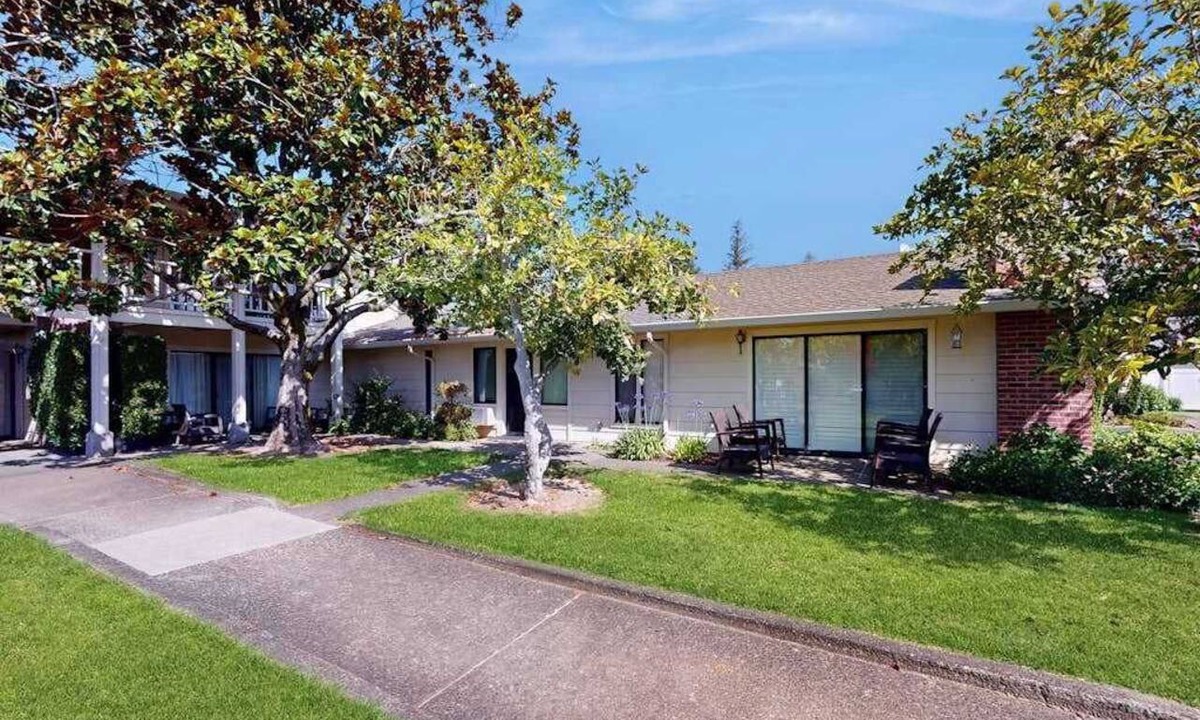 Napa Condo | Napa Silverado Connected Condo with Pool Access