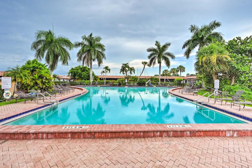 Naples Apartment | Naples Studio Near Everglades w/Marina!