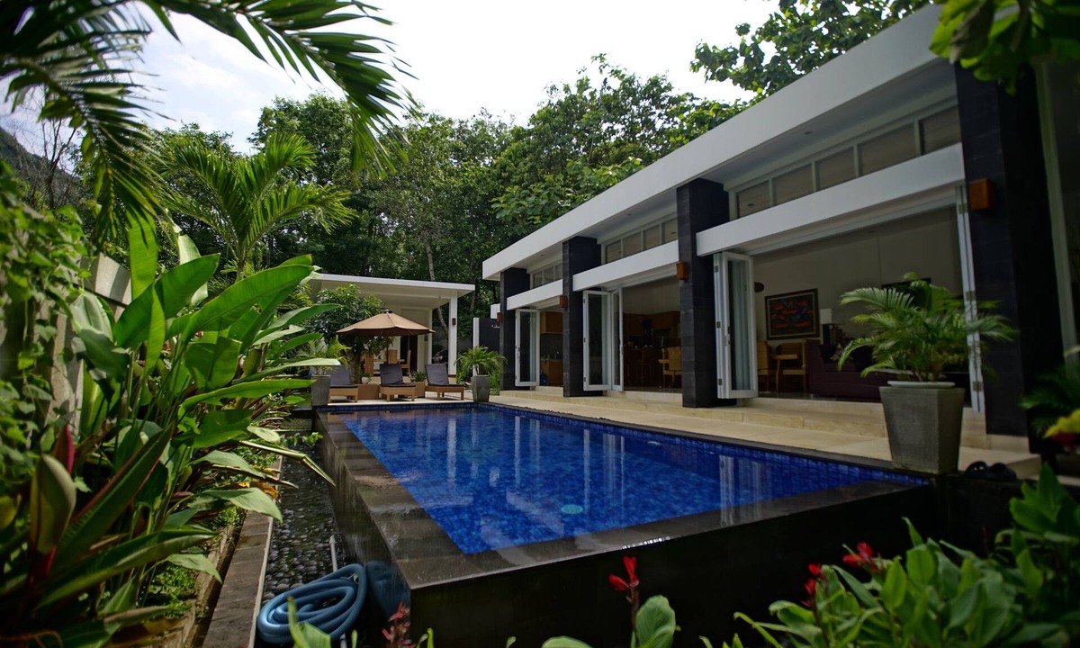 Senggigi Villa | Narvik Villa