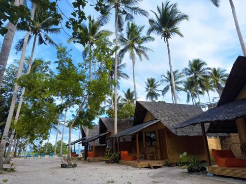 Puerto Princesa City Centre Resort | Native Nipa Huts by Sirem Beach Resort