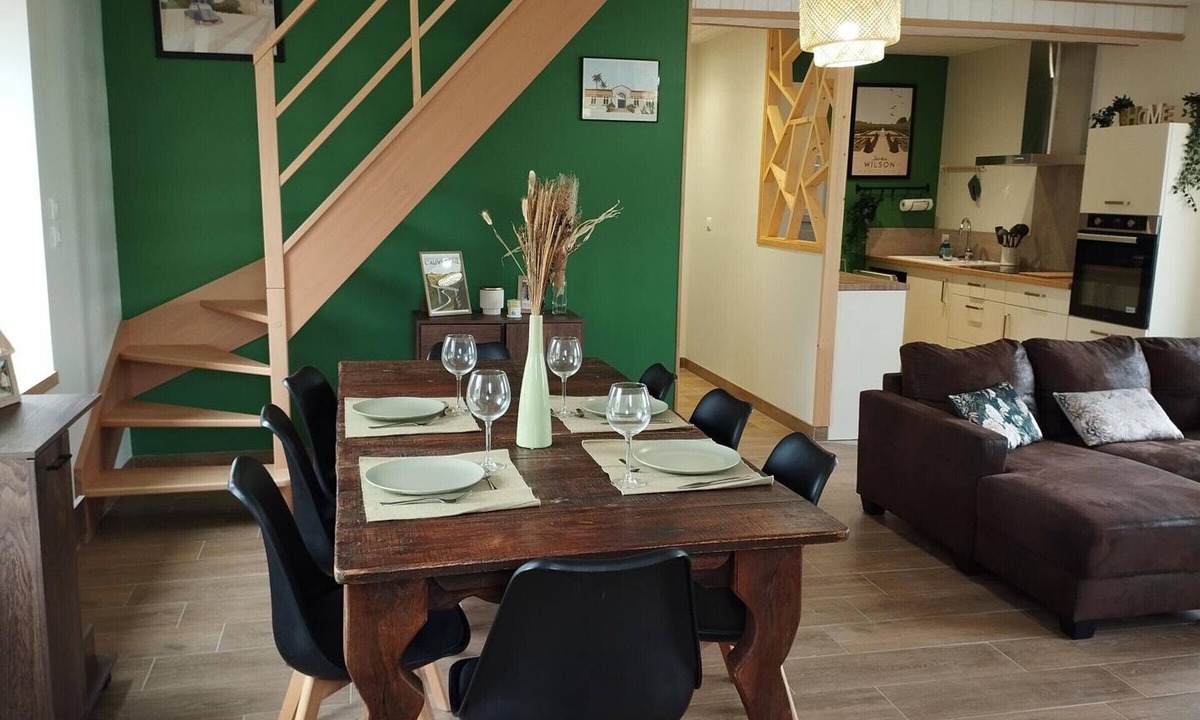 Beaune-d'Allier Cottage | Natural Cottage, Near Montluçon & Néris-les-Bains
