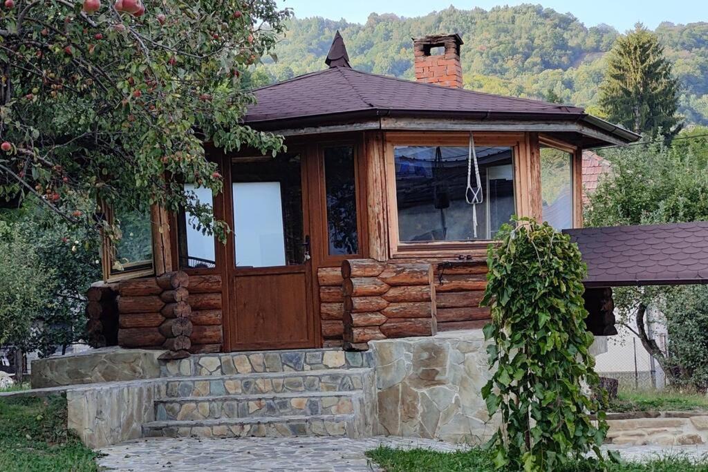 Cetateni House | Nature Hideaway