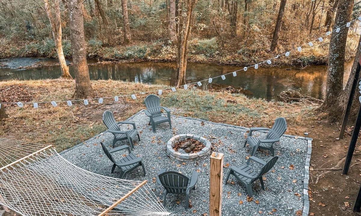 Cave Spring Cabin | Nature's Cedar Creek Getaway-K