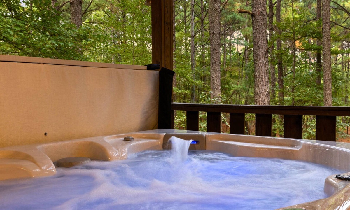 Broken Bow Cabin | Nature's Edge Resort | Pondside Retreat