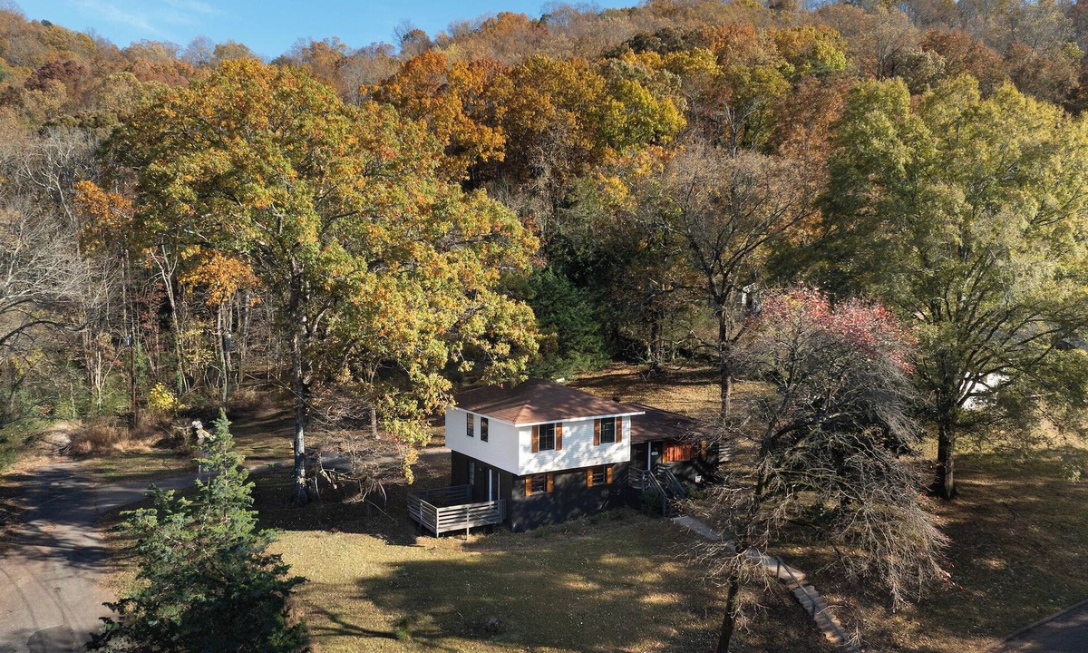 Crestline Heights House | Nature-Themed Mountain Hideaway in the Magic City!