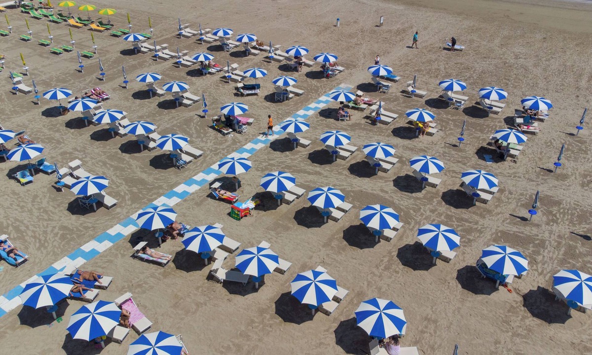 Viserba Hotel | NAUTIC BEACH HOTEL