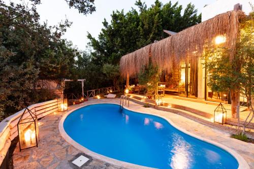 Uzunyurt Hotel | Nautical Hotel