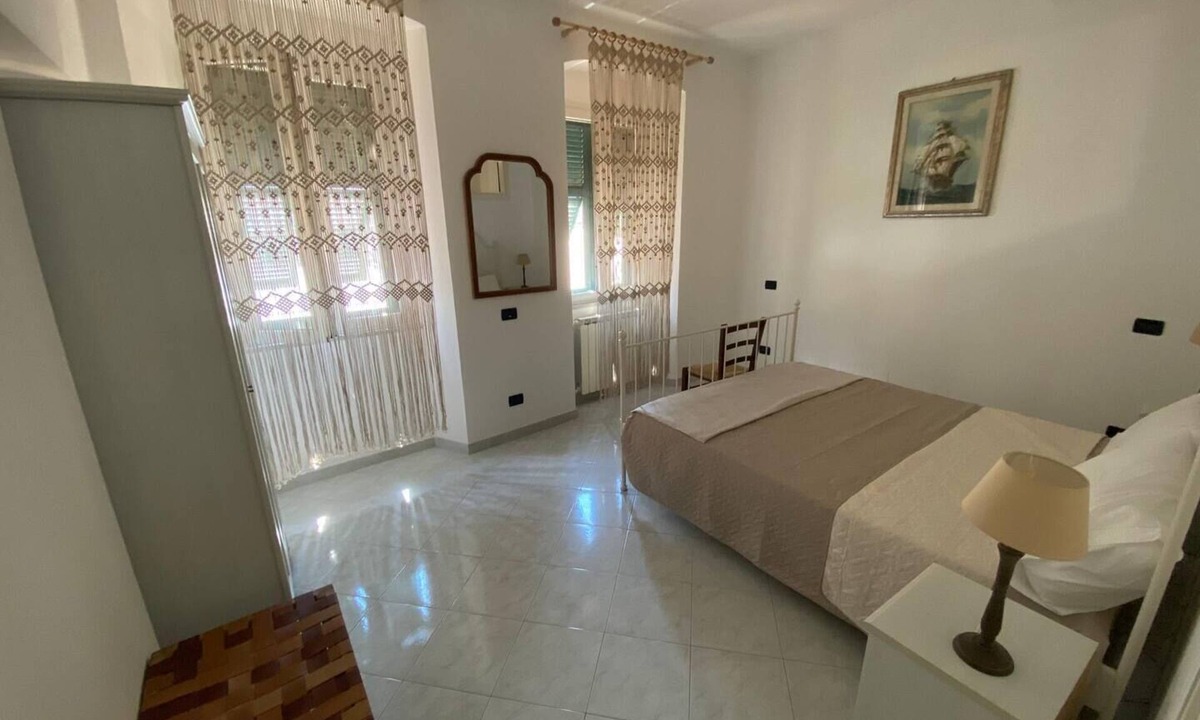 Riomaggiore Apartment | Nautilus, apartment in the center of Riomaggiore near the sea and the station
