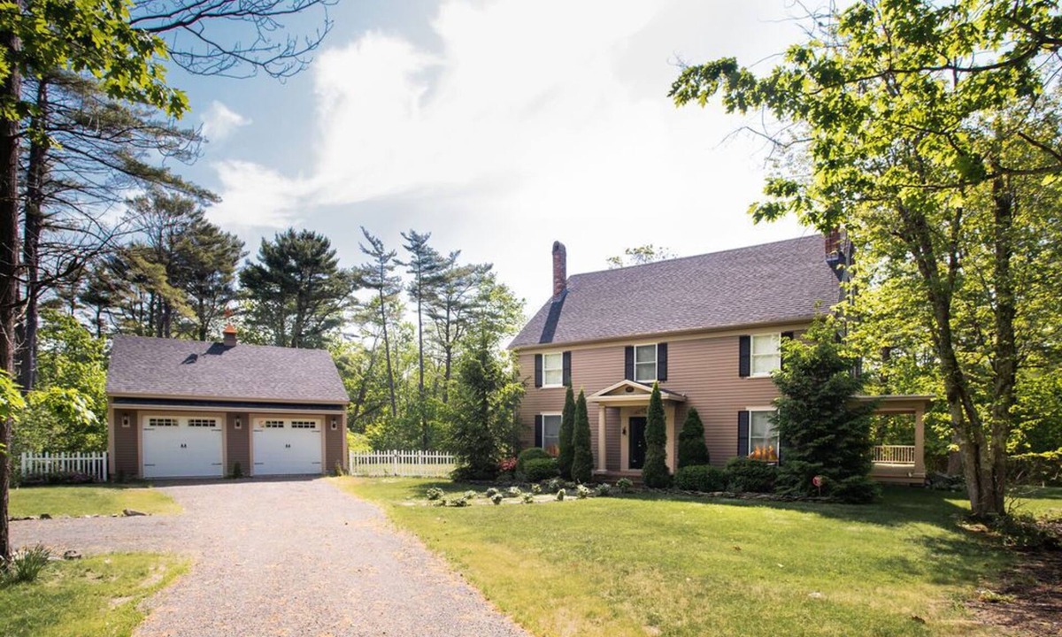 Cape Neddick House | Near Ogunquit Beach & York Beach, The Cliff House and Cape Neddick Country Club