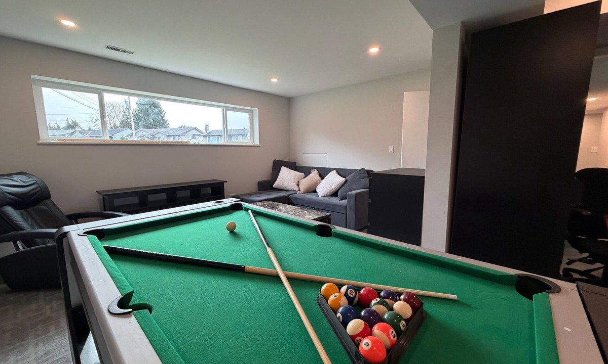 Delta House | Near Vancouver: Backyard Cinema + Game