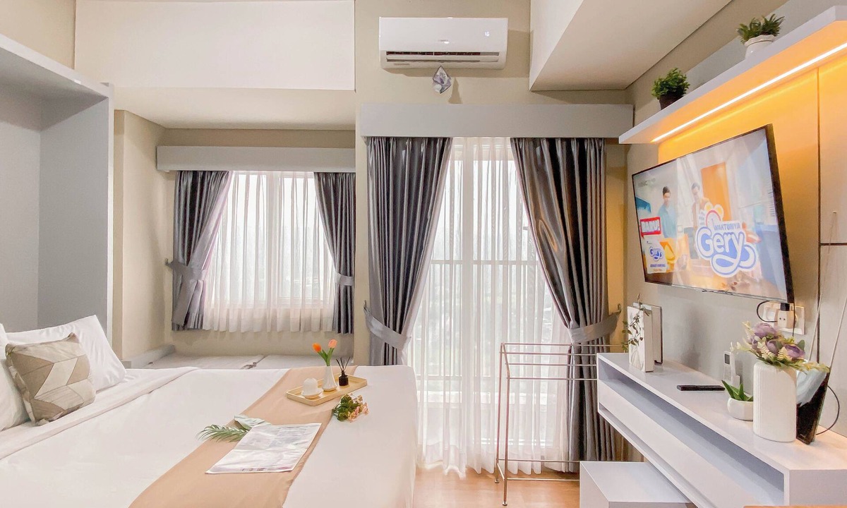 Kedungmanggu Apartment | Neat And Cozy Studio Unit At Lrt City Sentul - Royal Sentul Park