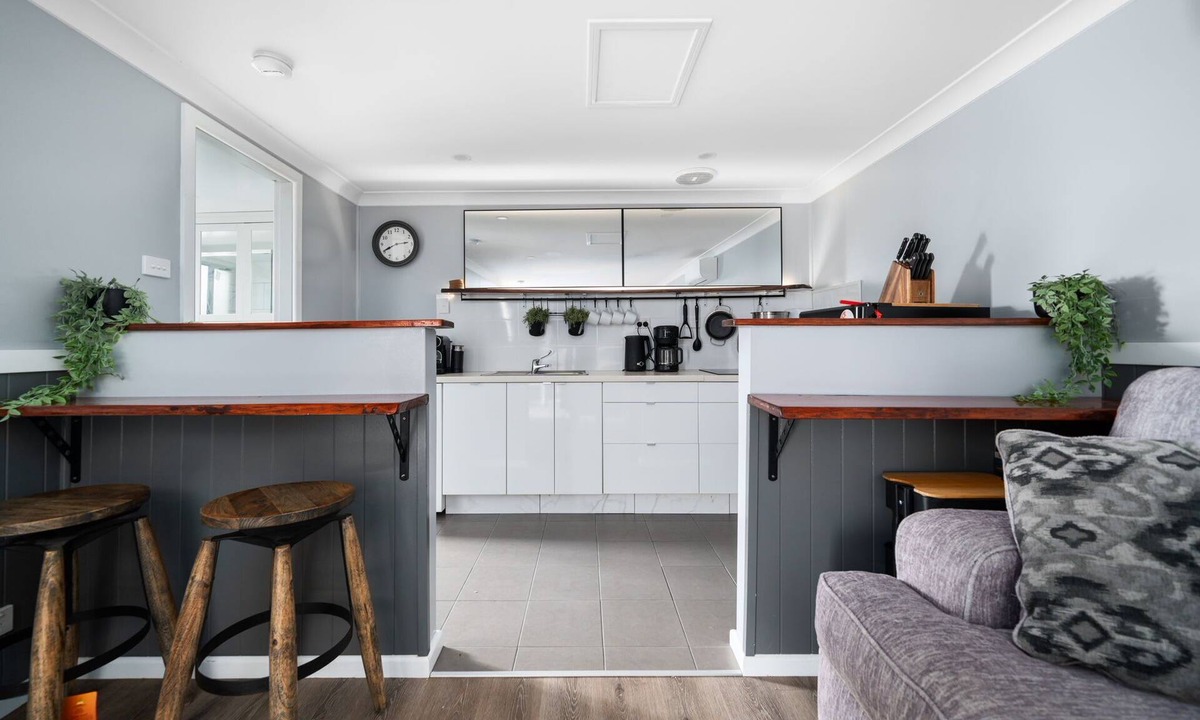 Bathurst Apartment | Neat & Tidy Studio with Firepit near Bathurst CBD