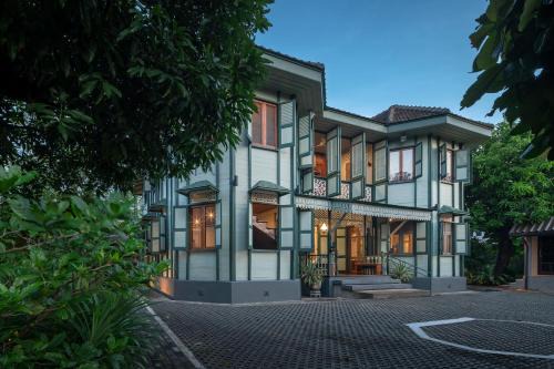 Bangkok Yai House | Neil niwas