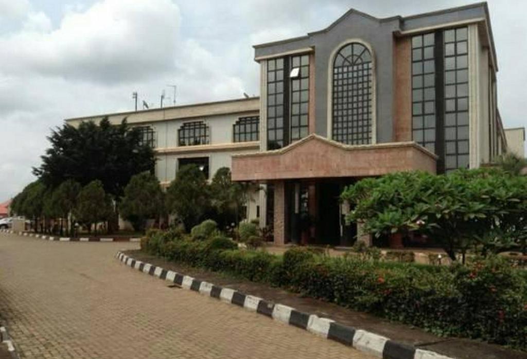 Asaba House | Nelrose Hotel - Class King