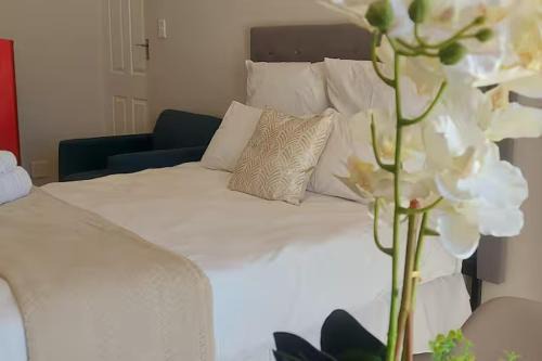 Milnerton Apartment | Nemesia Suites
