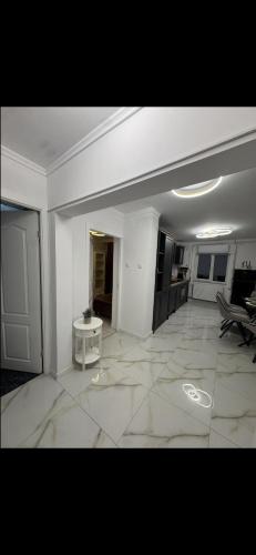 Drobeta-Turnu Severin Apartment | Nest by Stefan