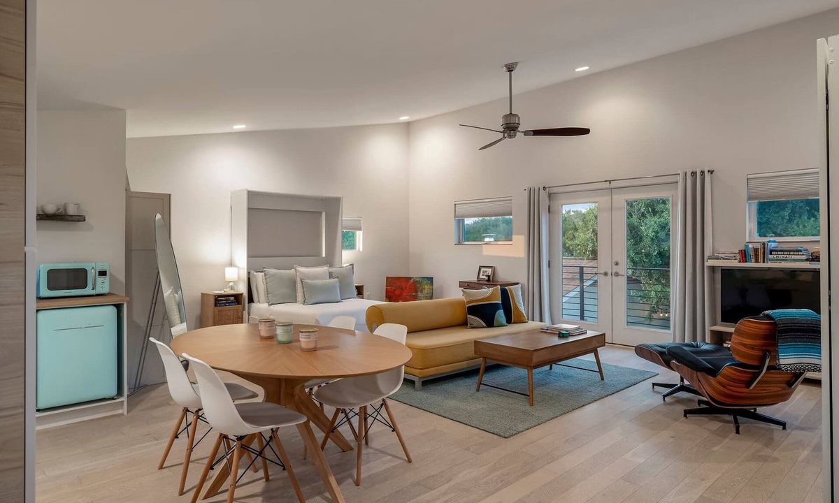 West Oak Hill House | Nestled In Nature Studio - Pet-Friendly