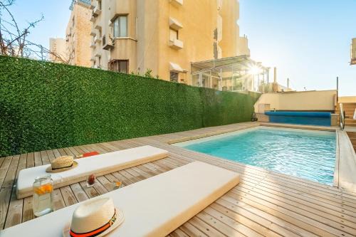 Netanya Apartment | Netanya Beachfront Bliss Apartments by Sea N Rent