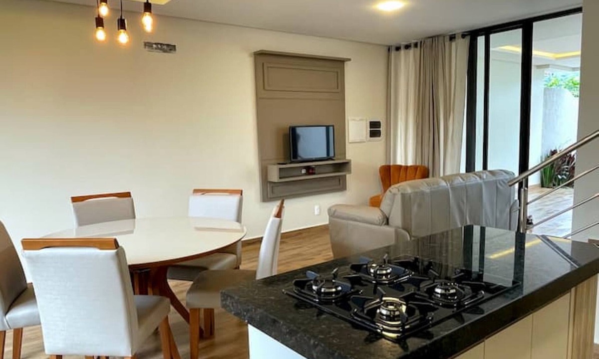 Bombas House | Neves House