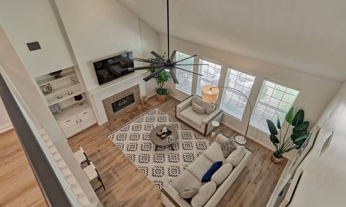 Alden Bridge House | New! 4BR/Easy Access to all Woodlands amenities