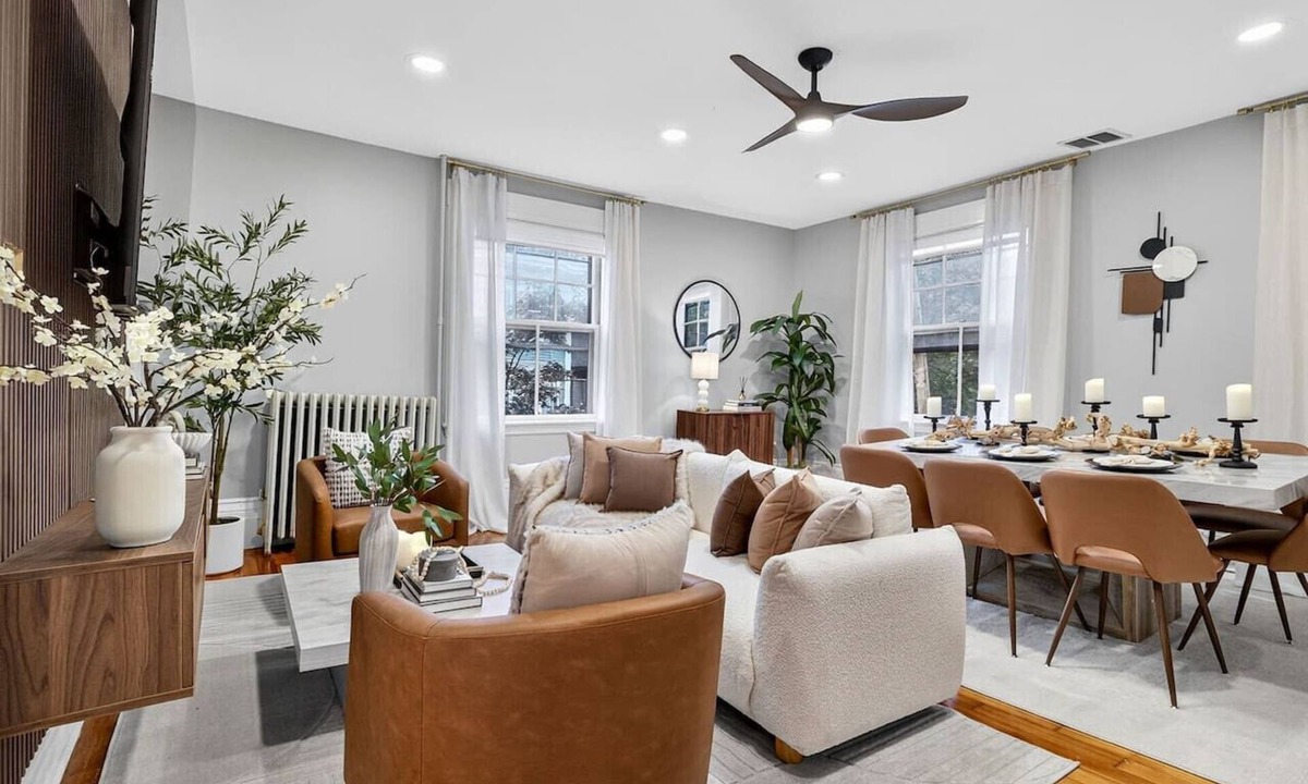 Mid-Cambridge House | NEW 4BR Harvard Square Loft with Game Room, Near Harvard & MIT plus FREE Parking