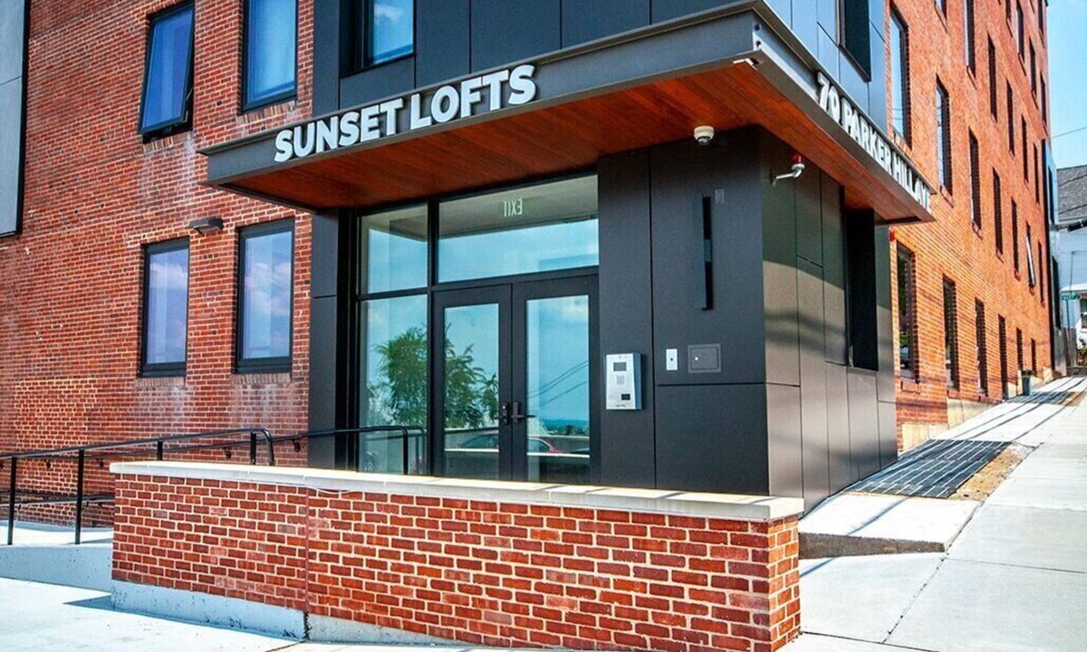 Mission Hill Apartment | New building, fully equipped apt, steps to all Boston has to offer!