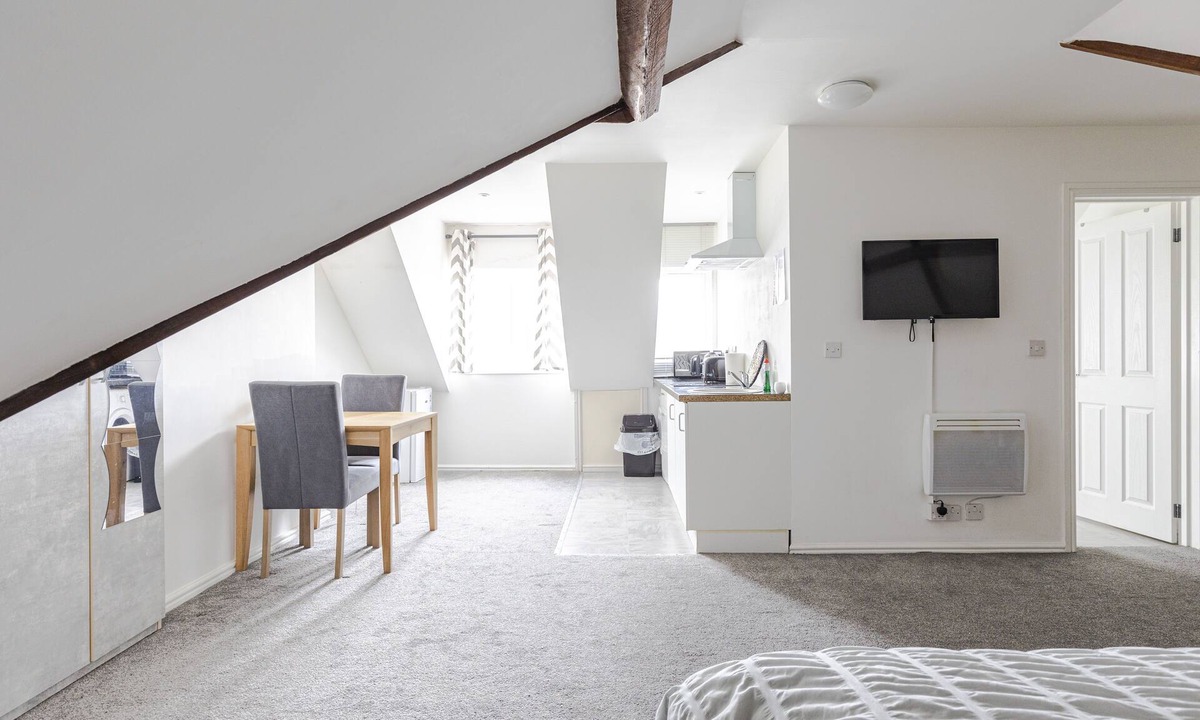 South Acton Apartment | New Built Spacious Studio Flat In Acton London W3