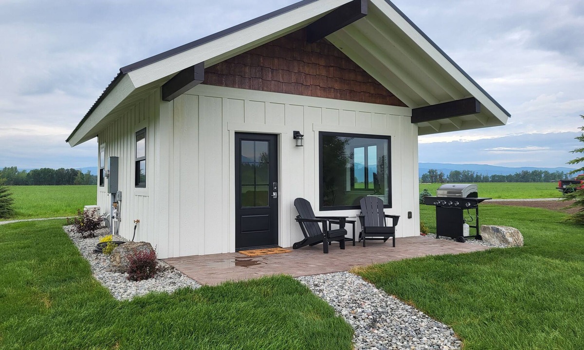 Flathead County Cabin | New cabin retreat with Mission Mountain Views!