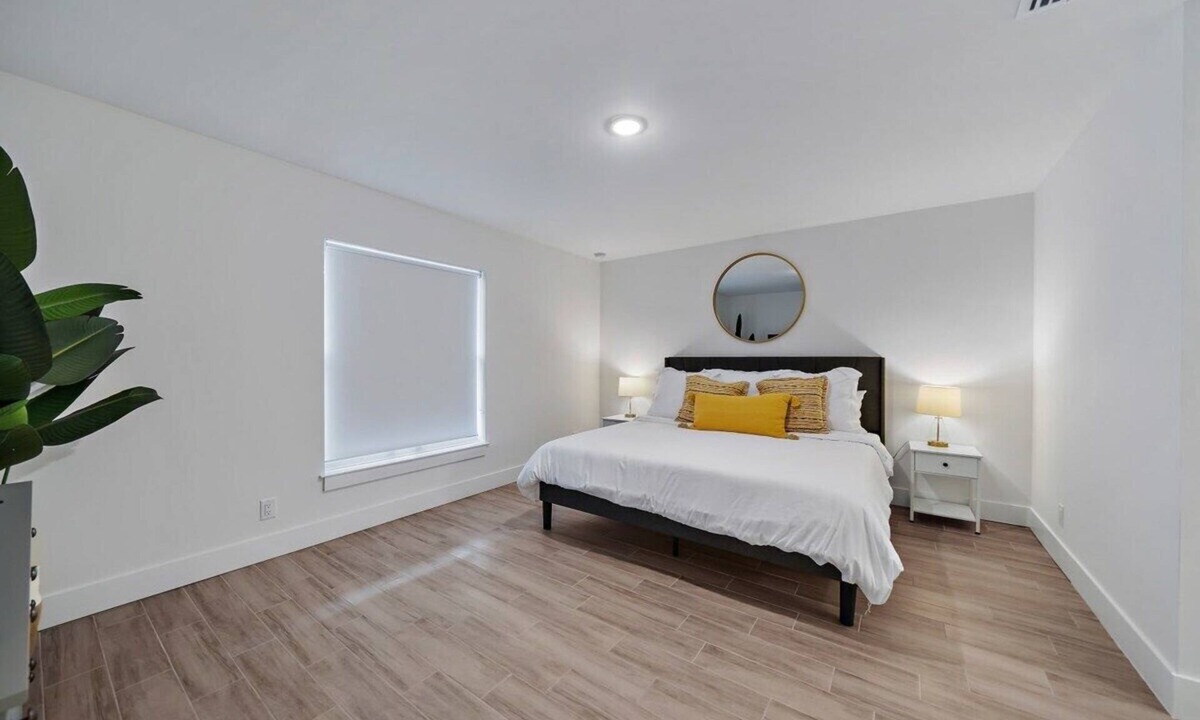 West Palm Beach House | *New Construction Home* 10 to Beach 5 to Downtown