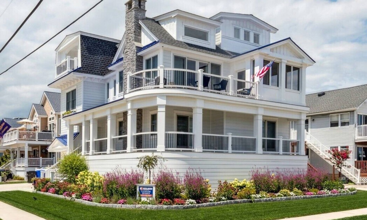 Avalon House | New construction, single-family home boasts 5 bedrooms and 5.2 baths, offering luxury and comfort