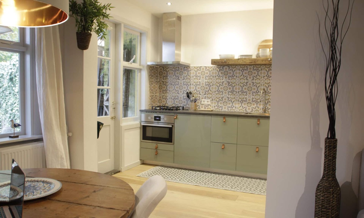 Scheveningen Apartment | New! Cozy spacious apartment near the beach.
