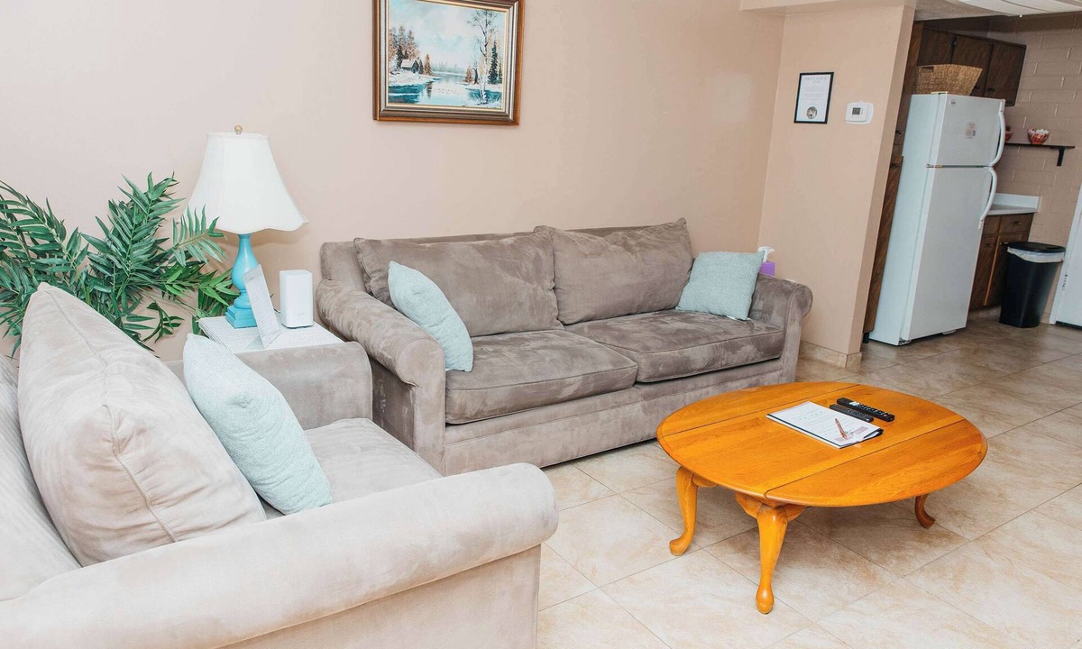 Green Valley Apartment | NEW Desert Bloom Hideaway