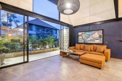 Munggu Hotel | New Duplex apartment 200m to Beach Canggu
