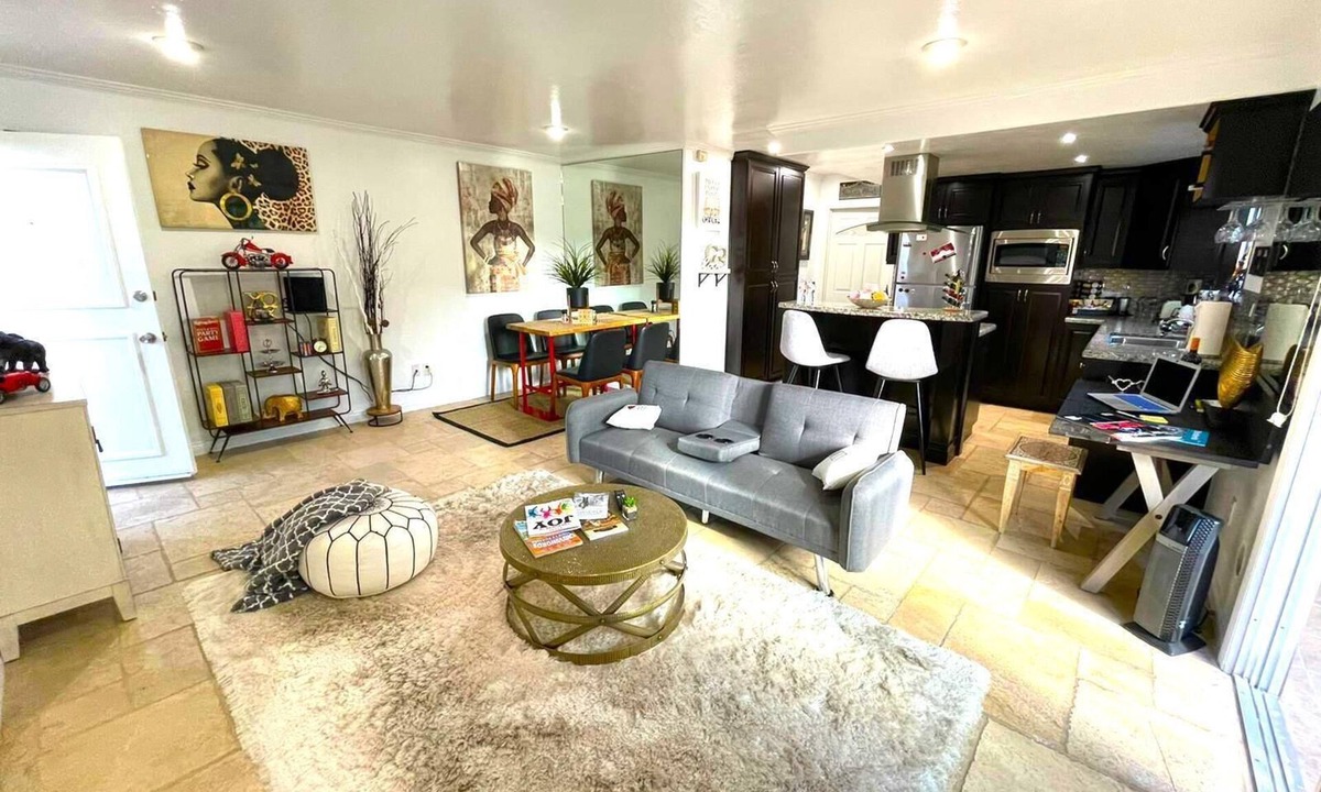 Encinitas Apartment | ★ New ! Encinitas Gem, Your home away from home ★