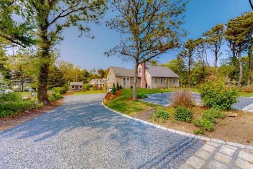 East Dennis House | New England Getaway