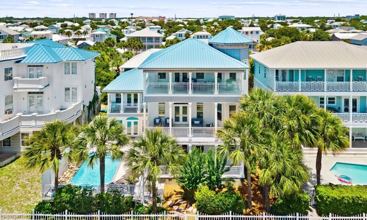 Crystal Shores House | NEW! Family Fun By the Beach|Oceanview|Heated Pool|Walk to Beach