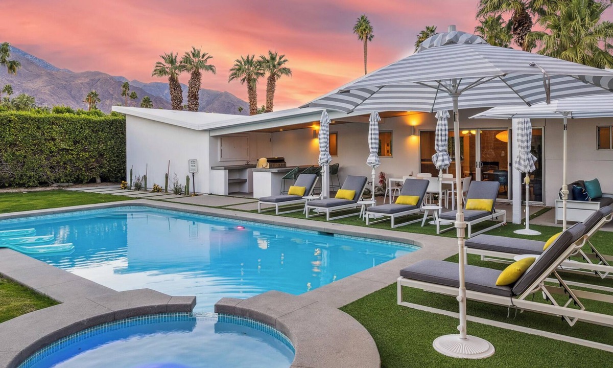 Palm Springs House | NEW! Fully remodeled MCM w/mtn views, pool, & large yard! Designed by HGTV star!