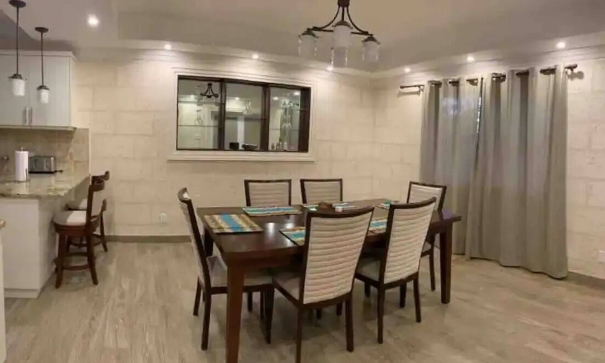 Mount Standfast Condo | New Horizons