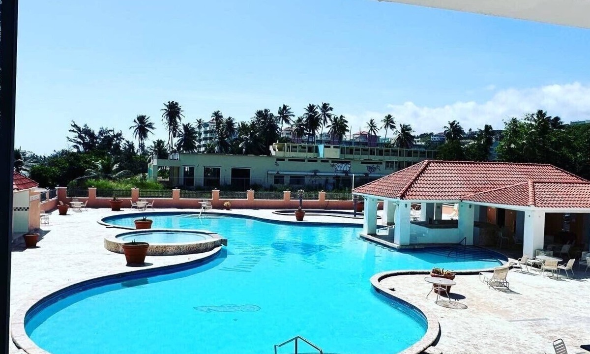 Bajura Condo | New Isabela Beach & Pool Condo B