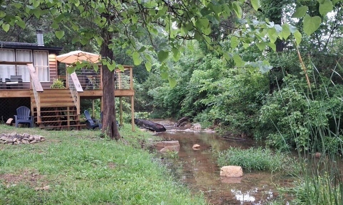 Hardy Cabin | NEW LISTING:Spring River:Creek Cabin, Private Footage on South Fork Spring River