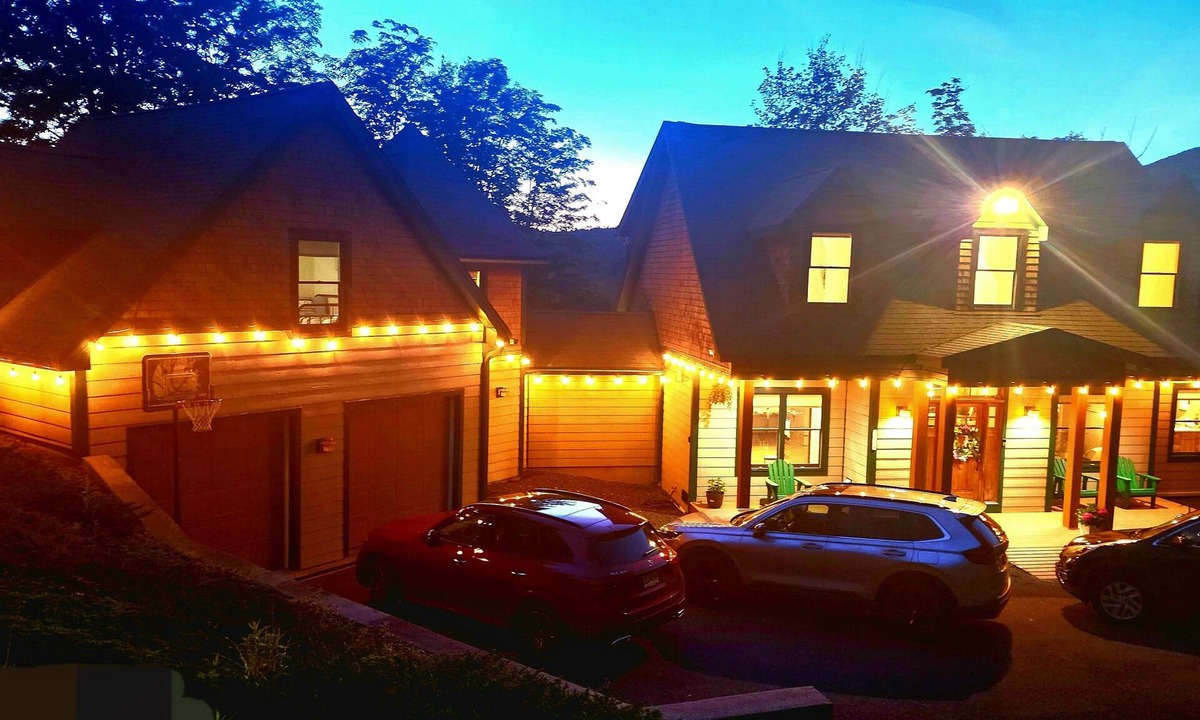 Hunter House | New Luxuary Hunter Ski Resort&Lake Chalet, Hot Tub, Sauna, Fireplace, Mountains