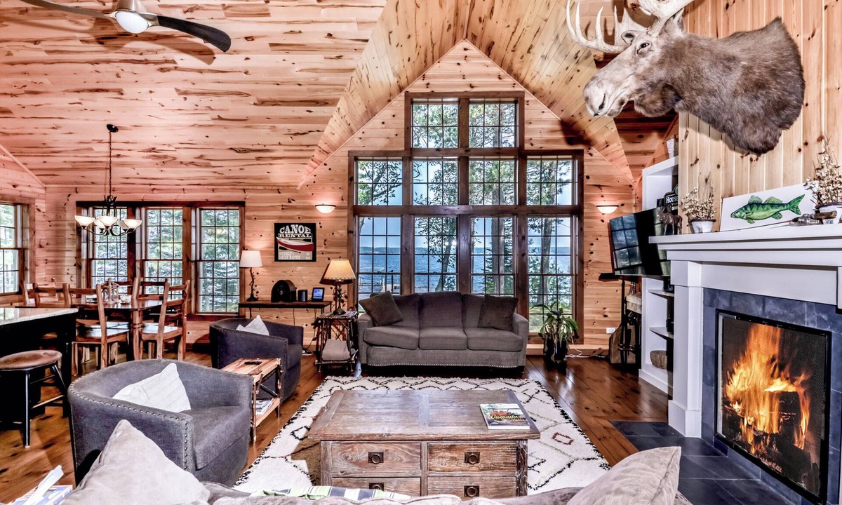 St Germain House | NEW! Luxury 3 bedroom home on Big Saint Germain Lake!