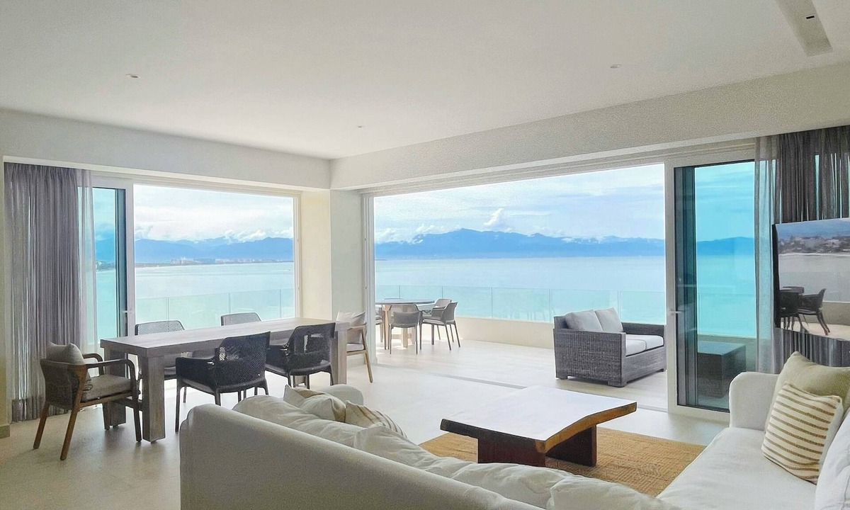 Bucerias Condo | NEW Luxury Oceanfront Bucerías Condo Stunning Views + 2 Paddleboards